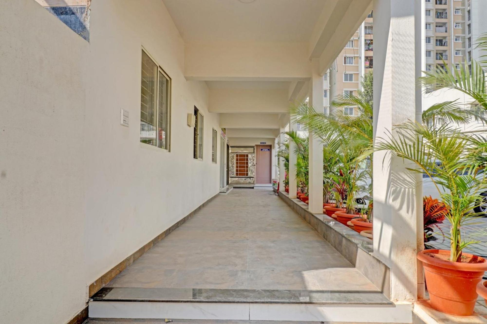 Hotel O Nra Residency Bangalore Exterior foto